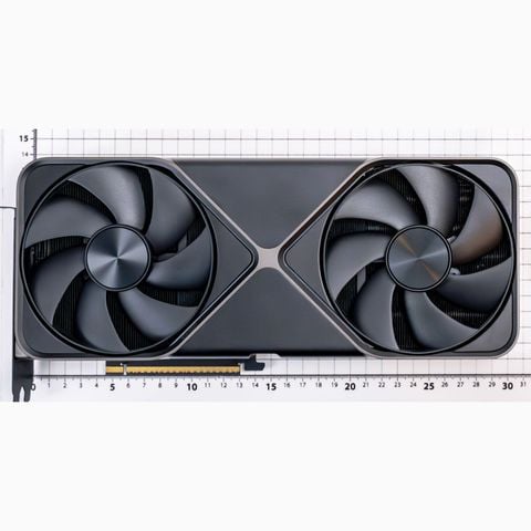 NVIDIA được cho là chuẩn bị tăng giá RTX 5090 trong bối cảnh chi phí GDDR7 leo thang