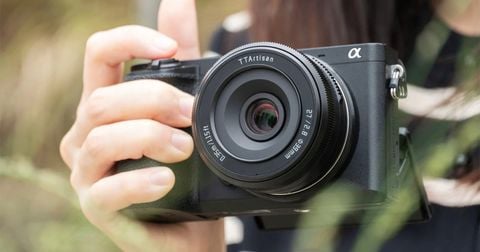 TTArtisan 27mm f/2.8 AF trên các dòng Sony E và Nikon Z - Kiệt tác cho lens đa dụng?