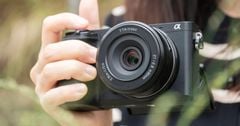 TTArtisan 27mm f/2.8 AF trên các dòng Sony E và Nikon Z - Kiệt tác cho lens đa dụng?