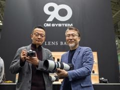 Đừng bao giờ nói “không bao giờ”: OM System mở lại cánh cửa cho máy ảnh compact