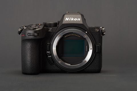 Đánh giá chuyên sâu Nikon Z5II: Bạn còn cần gì hơn thế?