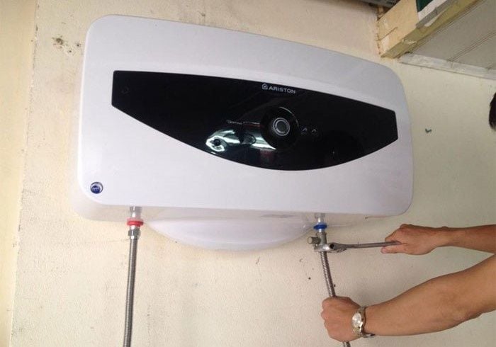 Vệ sinh bình nóng lạnh bao lâu thì an toàn cho thiết bị