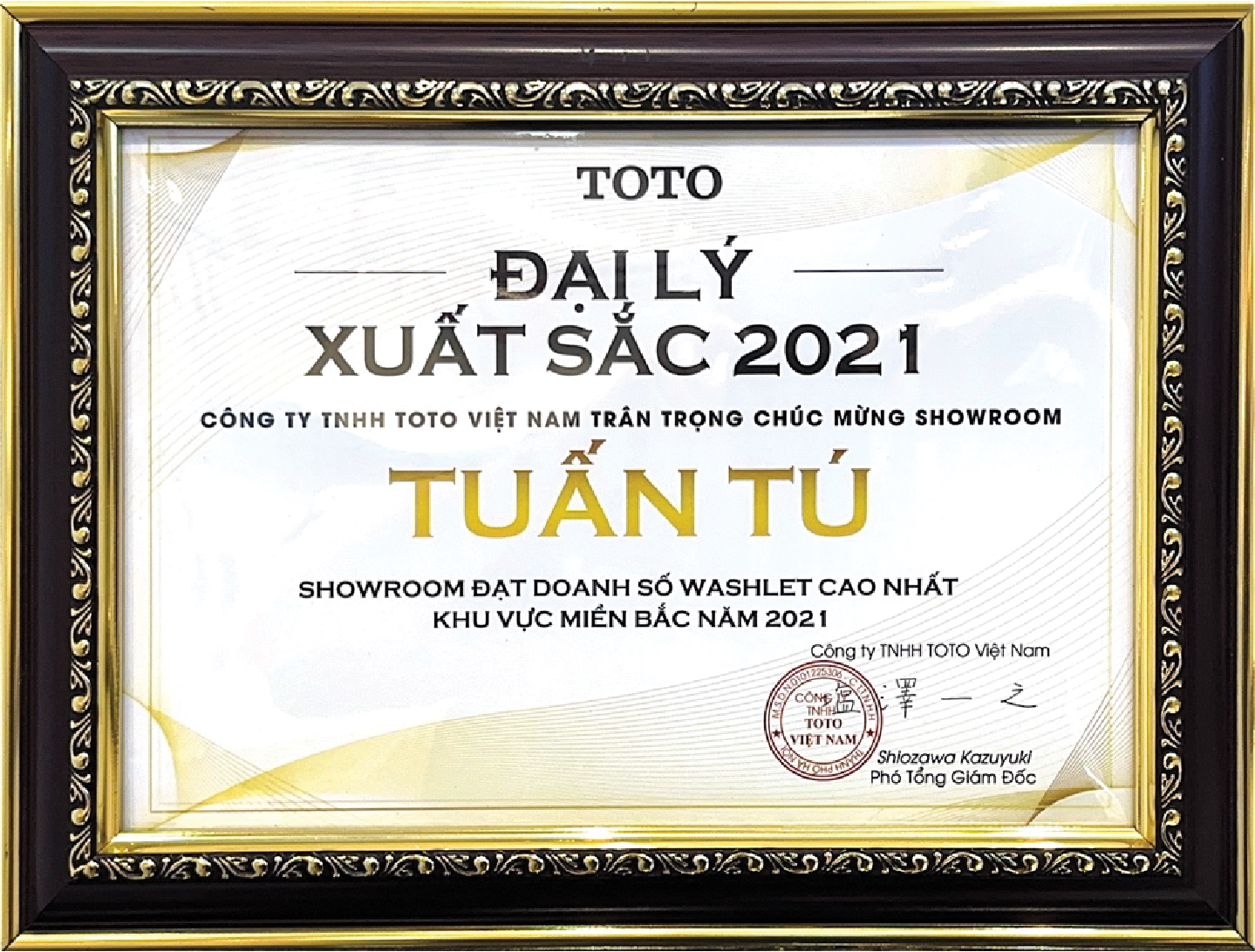 Showroom có doanh số nắp rửa điện tử WASHLET cao nhất khu vực các tỉnh phía Bắc năm 2021