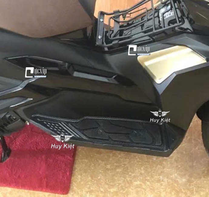 Thảm Gác Chân Trước AirBlade AB 2023 - 2025 160cc, 125cc Inox, Xi Mạ Crom, Carbon MS6818