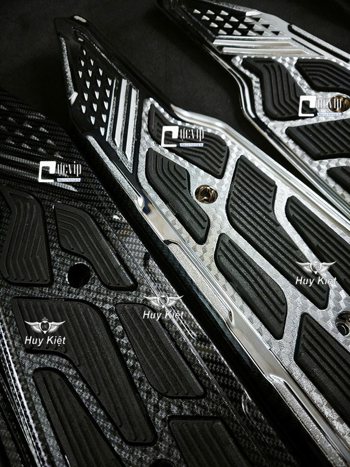 Thảm Gác Chân Trước AirBlade AB 2023 - 2025 160cc, 125cc Inox, Xi Mạ Crom, Carbon MS6818