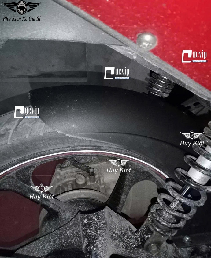 Dè Con Chắn Bùn Sau Cho Nouvo 5 MS6836