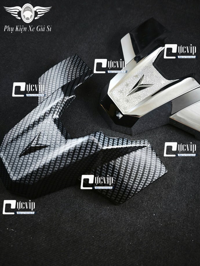 Ốp Cóc Đèn Sau Vario 160cc, Vario 2018 - 2025 (125cc, 150cc) Xi Niken, Sơn Carbon MS6921