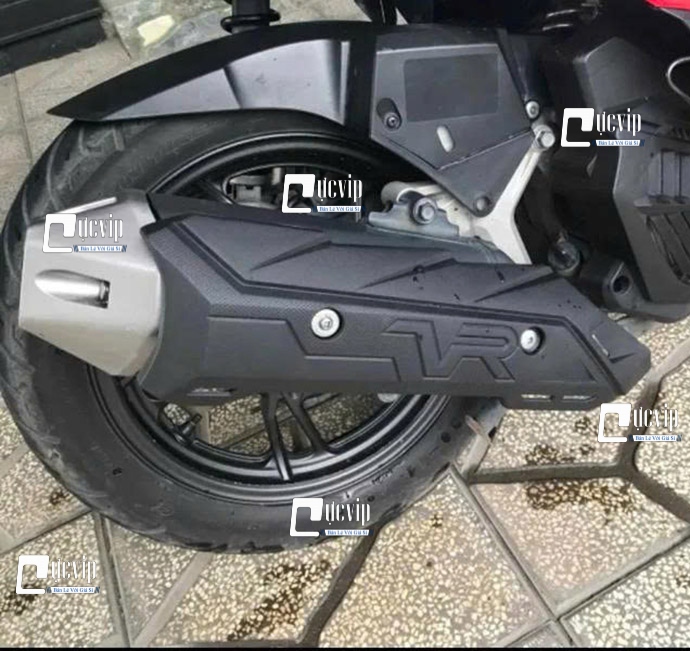 [Kiểu Thái] Ốp Che Pô Vario 2018 - 2025 125cc 150cc [Đen Nhám] MS6882