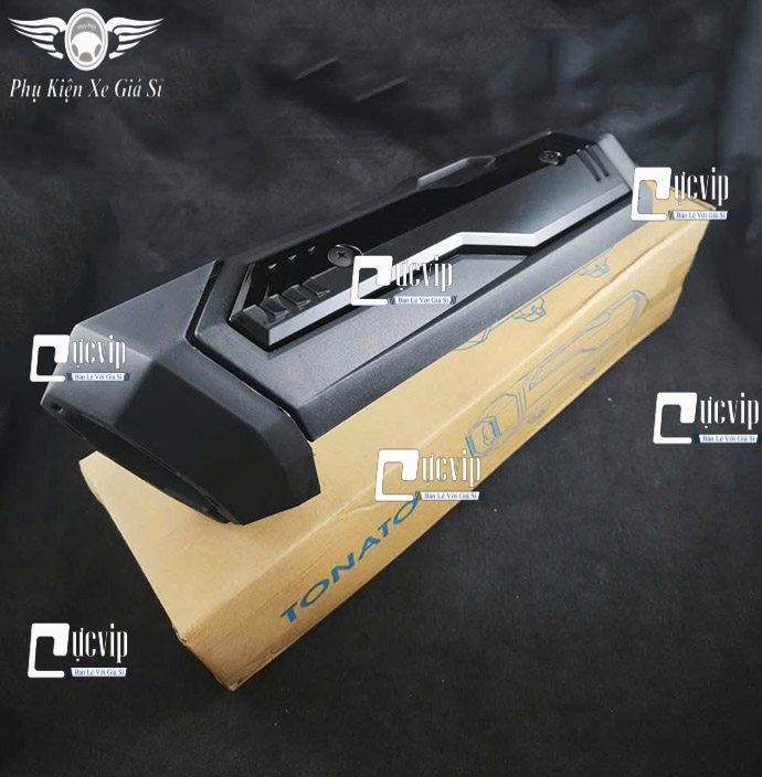 Ốp Che Pô [ADV] Gắn Xe Vario 2015 - 2017 125cc 150cc Hãng Tonato M6910
