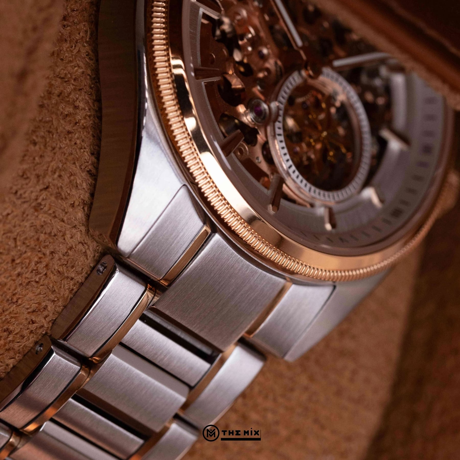 Đồng Hồ Alexander Ferros 9262D/02 - 40mm White Gold Automatic Skeleton