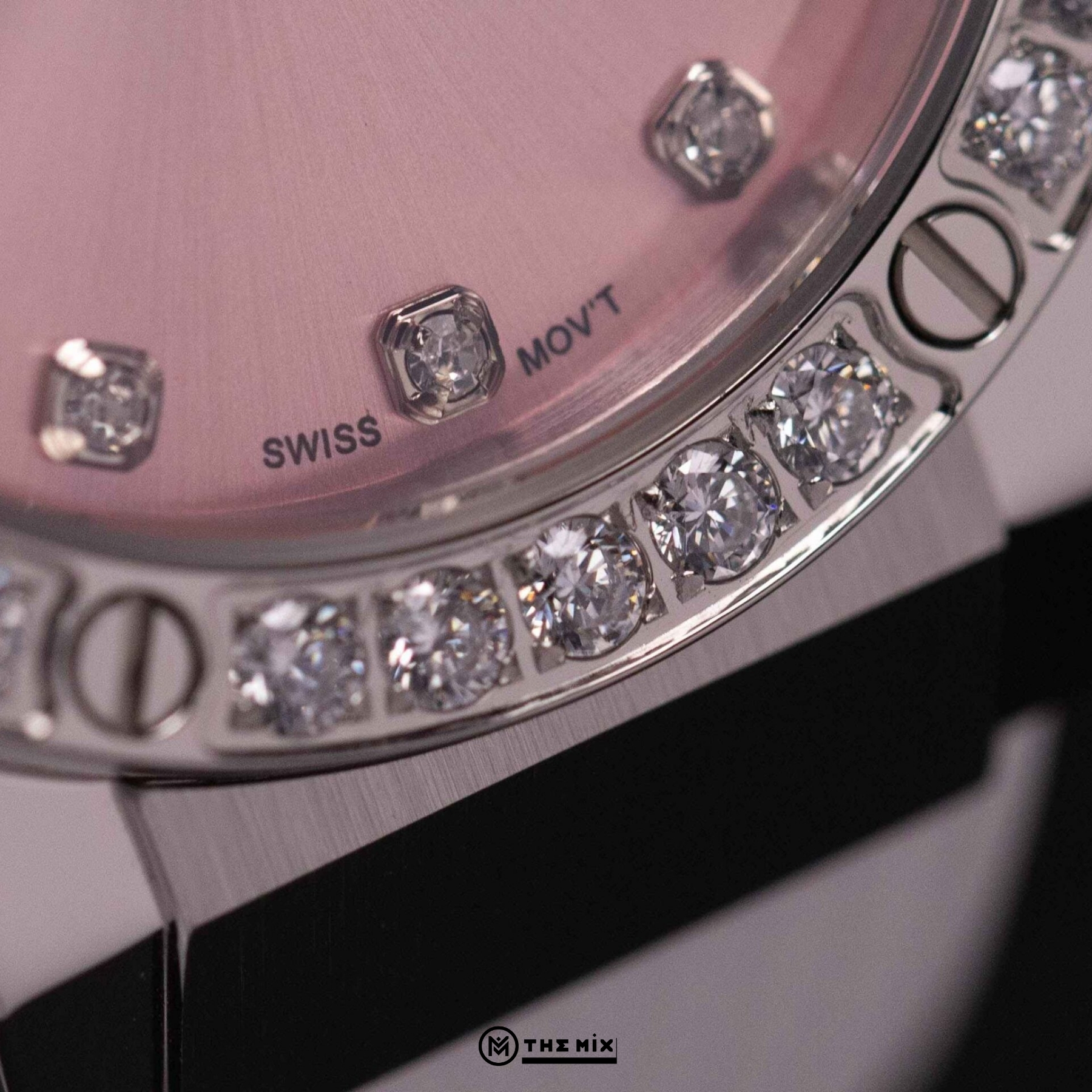 Đồng Hồ 2251FS-18 33mm Automatic Pink Dial Gem-set Alexander Ferros