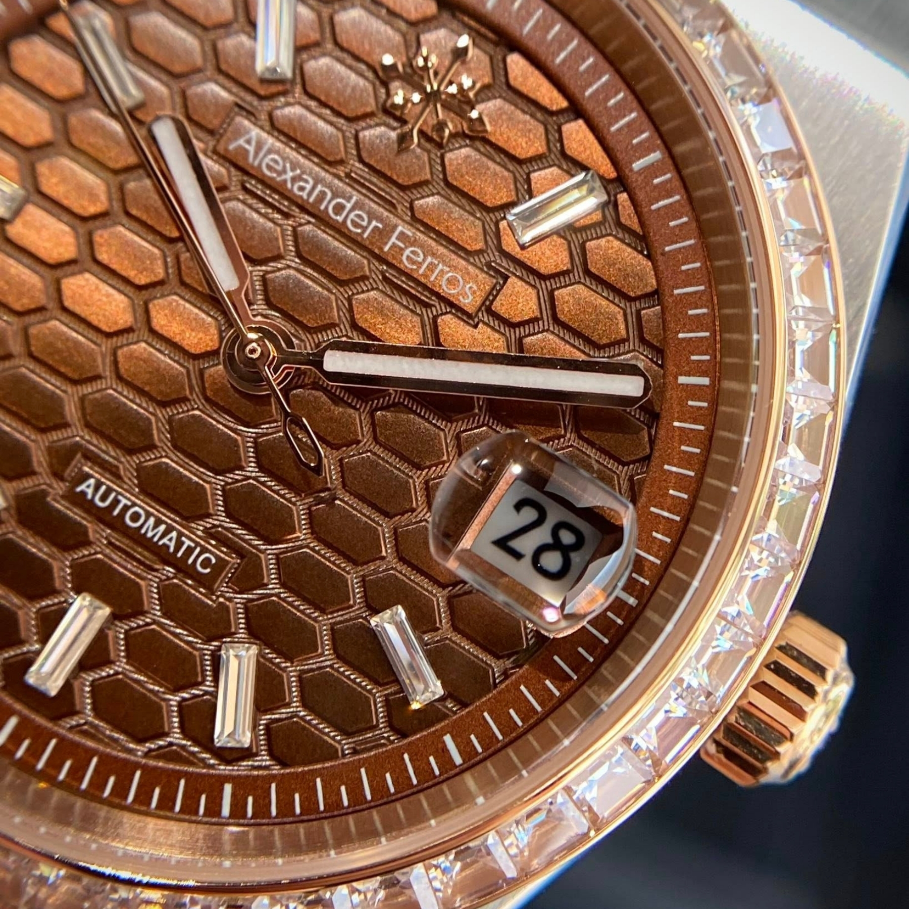 Đồng Hồ 8181D/08 Tapisserie Gem-set Nữ 36mm - Alexander Ferros