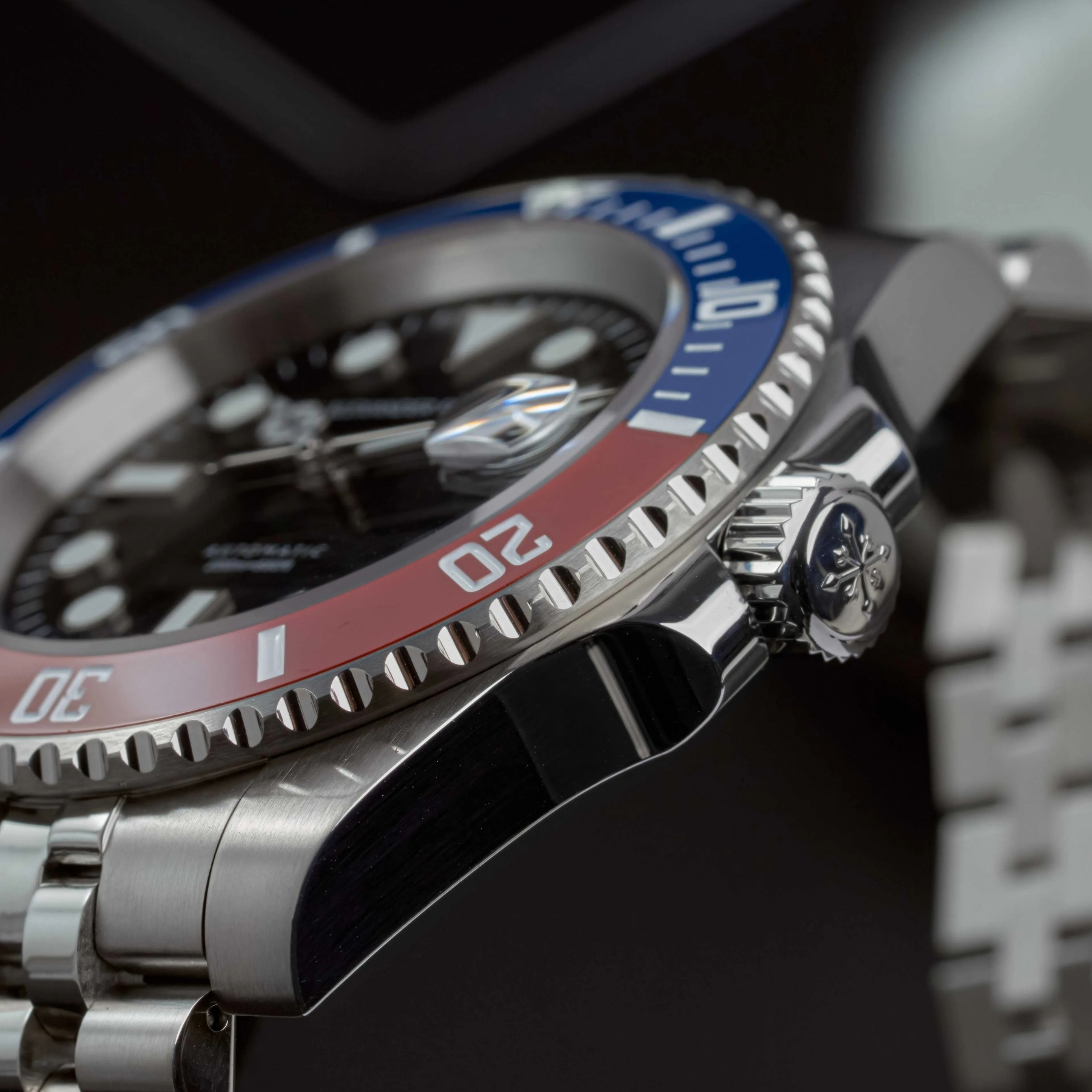 Đồng Hồ 8352S/035 Pepsi Diver's Bezel 30mm - Alexander Ferros