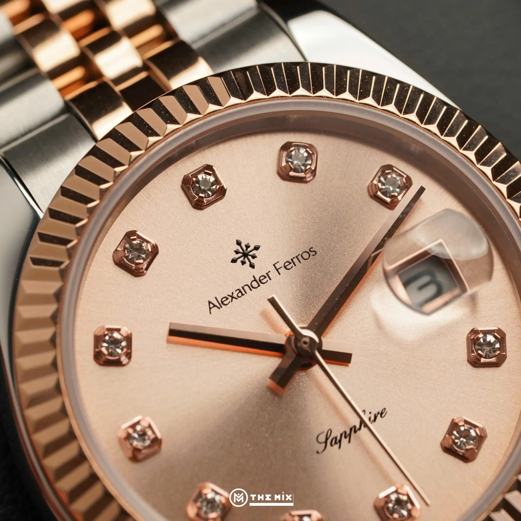 Đồng Hồ Alexander Ferros 8222D/16 - 31mm Light Sunburst Dial Fluted