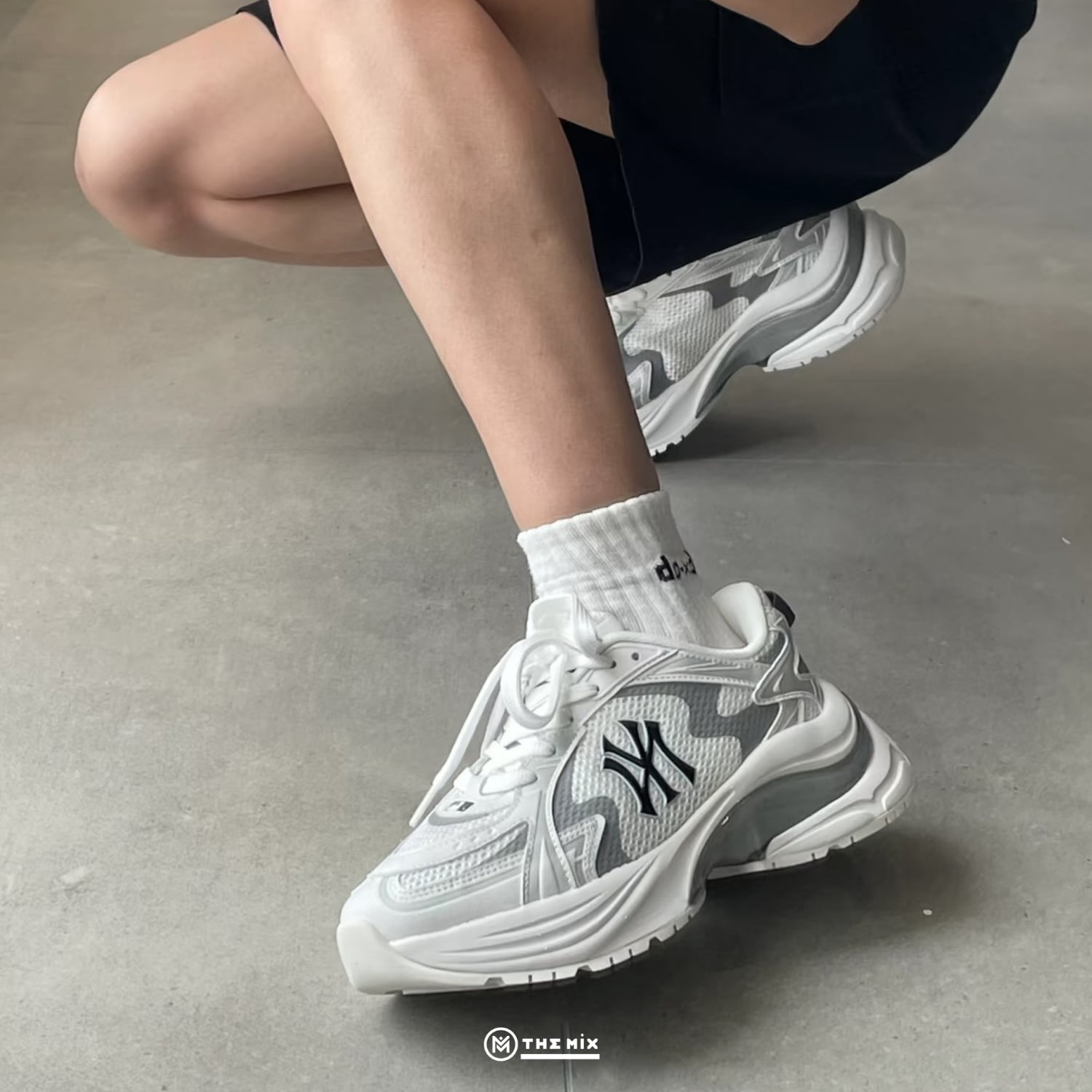 MLB Curve Runner NY Trắng Xám 2025, MLB 3ARNSPL4N-50WHS, MLB Curve Runner, MLB NY White Grey, sneaker MLB trắng xám, New York Yankees sneaker, MLB Korea 2025