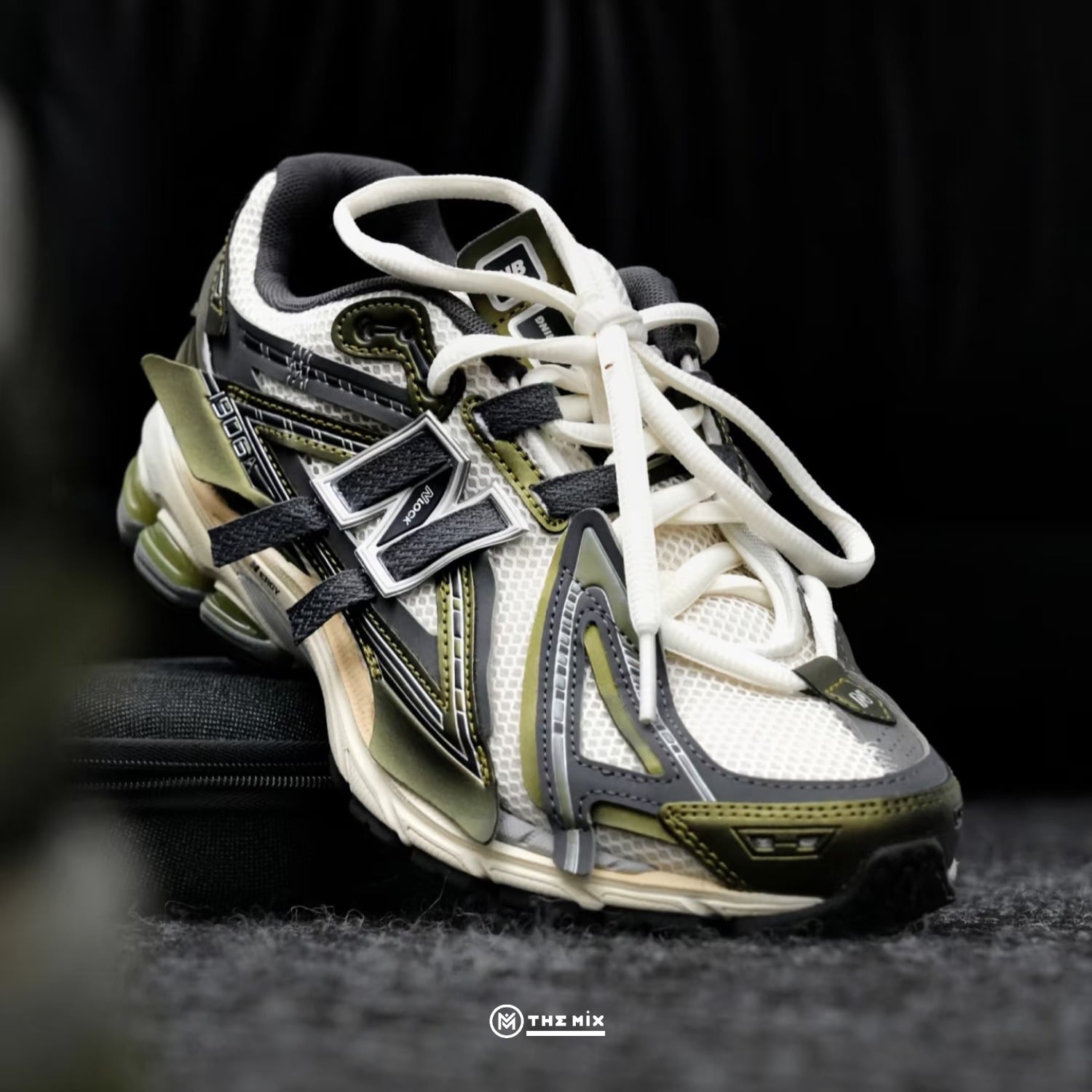 New Balance 1906 Olive Juice And Sea Salt, New Balance 1906ANC, NB 1906 olive, retro running sneaker, New Balance lifestyle sneaker