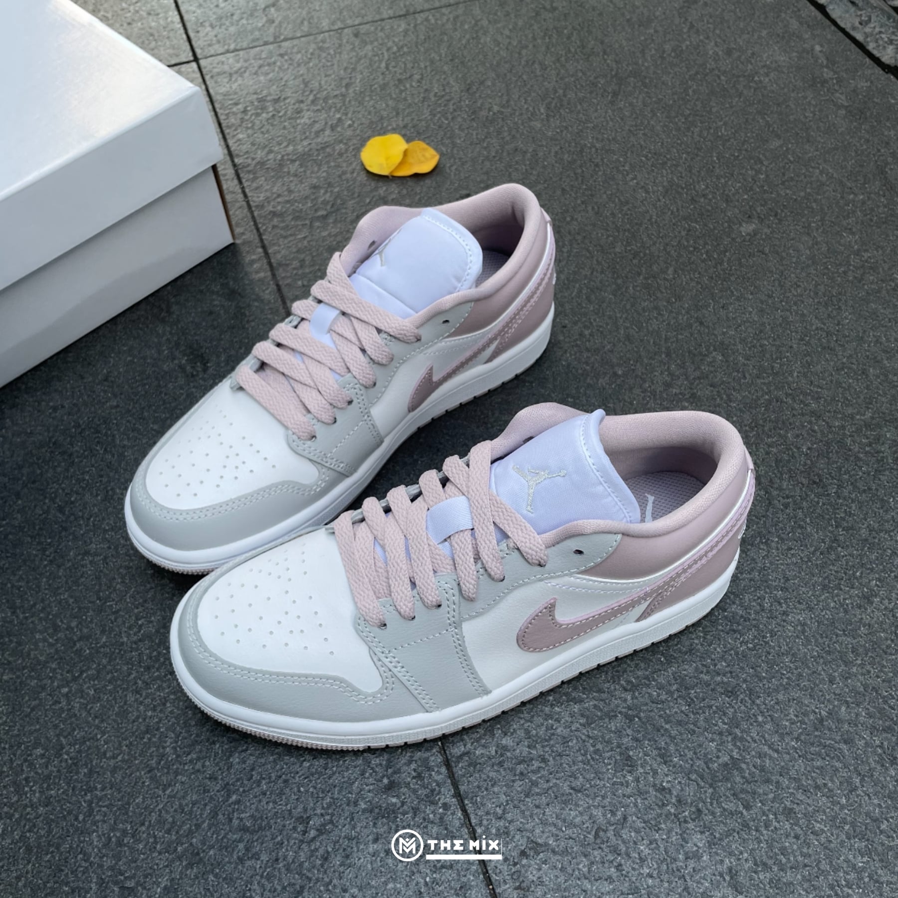 Nike Air Jordan 1 Low 'Particle Rose' - DC0774-606 The Mix Chinh Hãng