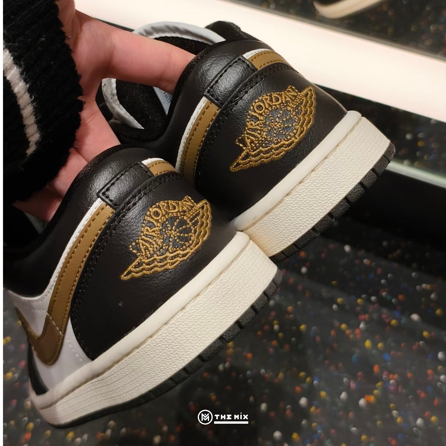 Nike Air Jordan 1 Low Shadow Brown, Jordan 1 Low Shadow Brown, DC0774-200, brown Jordan sneaker, earth tone sneaker, Air Jordan lifestyle sneaker, sneaker chính hãng