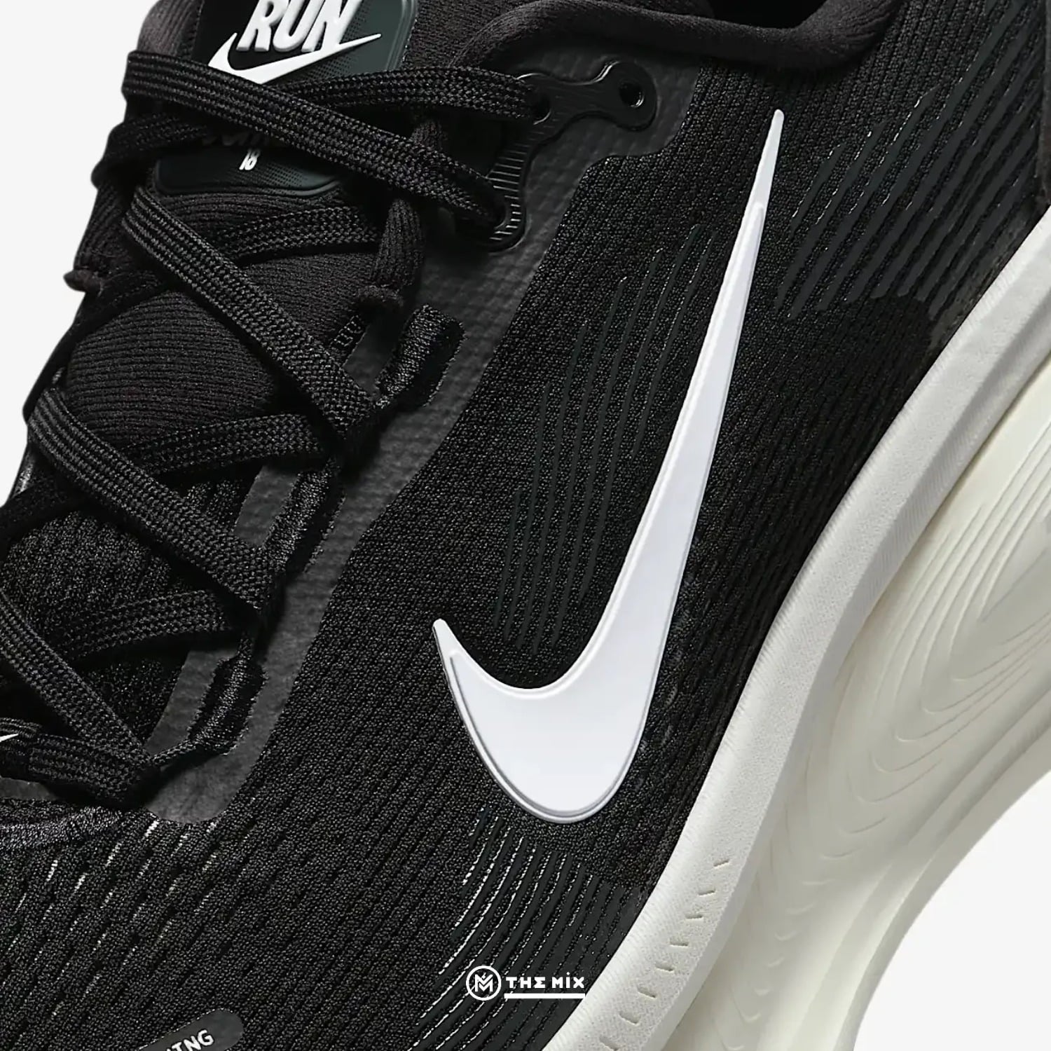 Nike Air Zoom Vomero 18 Black Coconut Milk HM6803-007