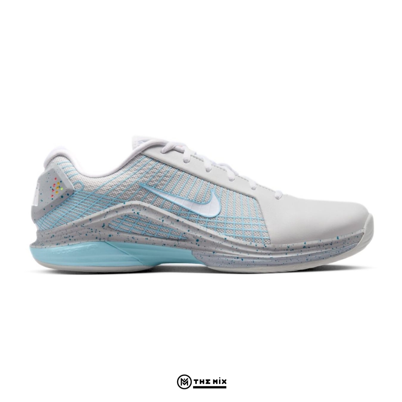 Nike Zoom Vapor 12 Hypersmash “Mag” HV1488-001 là giày tennis/court performance với Zoom Air, form gọn, phản hồi nhanh và phối màu futuristic nổi bật.