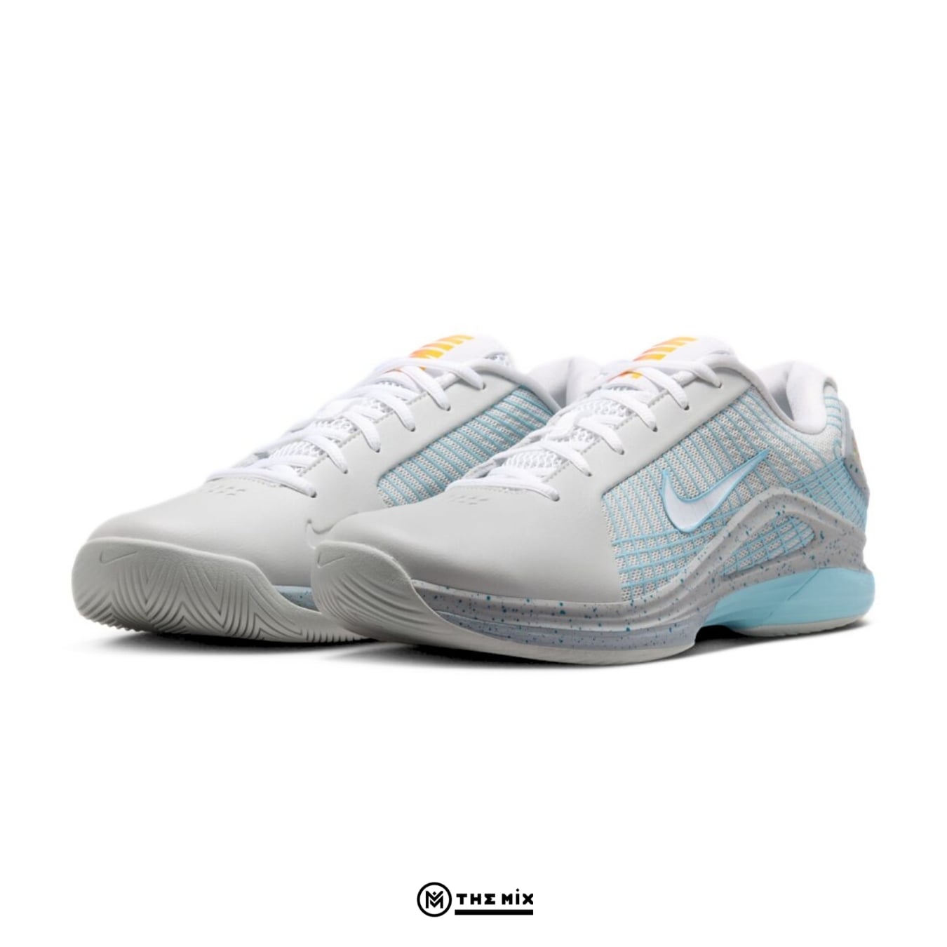 Nike Zoom Vapor 12 Hypersmash “Mag” HV1488-001 là giày tennis/court performance với Zoom Air, form gọn, phản hồi nhanh và phối màu futuristic nổi bật.