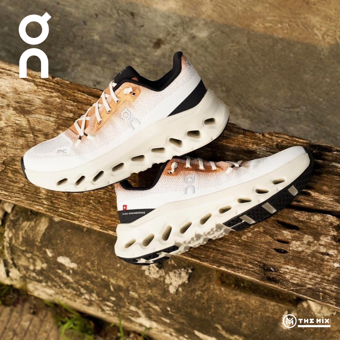 Ivory Almond — Quiet luxury trong một đôi sneaker đang hot toàn cầu.