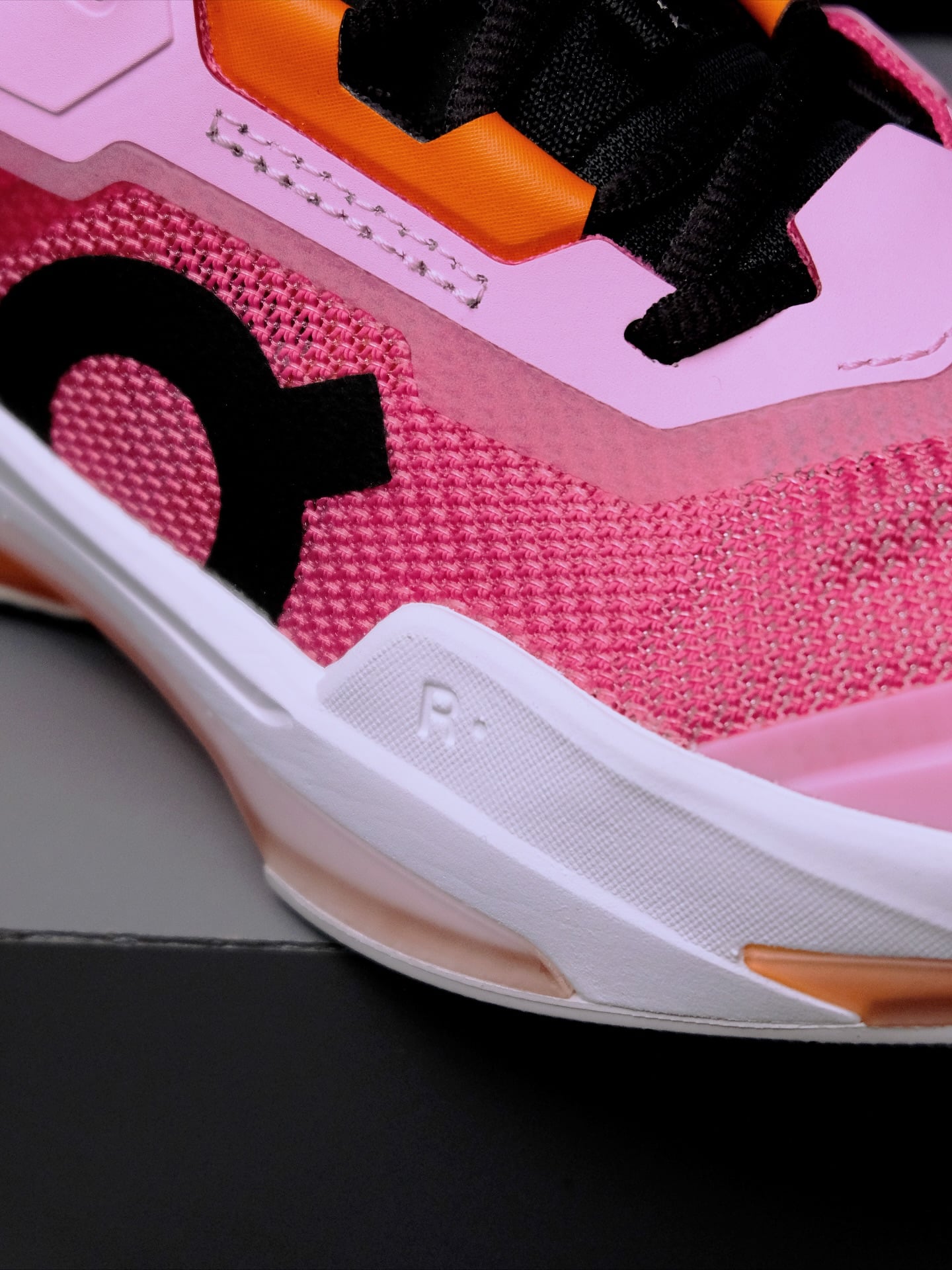 On The Roger Pro Fire Heren - 3MF30103606