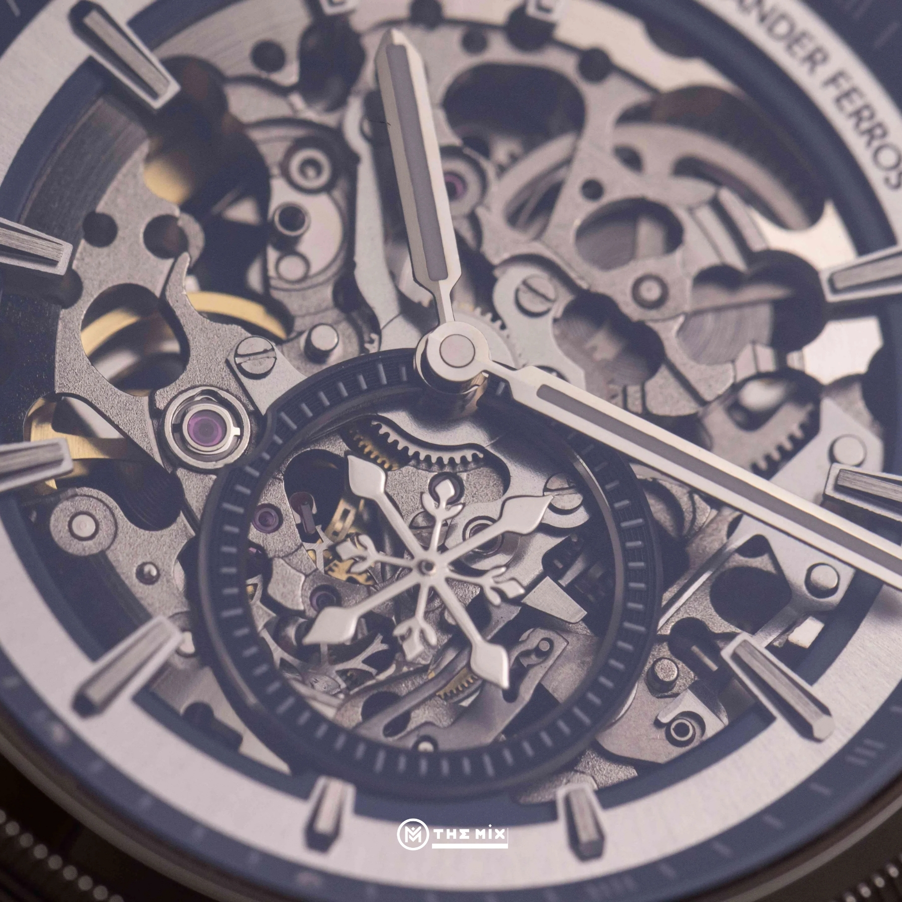 Đồng Hồ Alexander Ferros 9262S/05 - 40mm White Navy Automatic Skeleton
