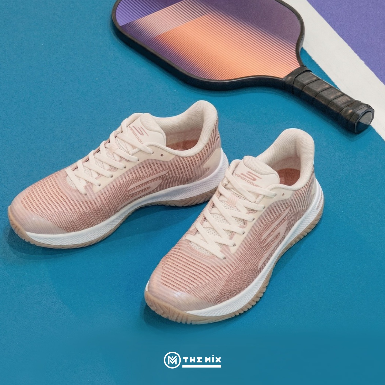Skechers Viper Court Pro 2.0 Light Pink 172109-LTPK là giày pickleball với đế Goodyear Performance, hỗ trợ bám sân, ổn định và di chuyển ngang tự tin.