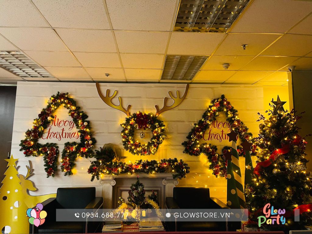 Feedback trang trí Noel tại toà nhà Sun Wah