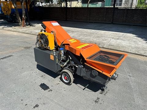 Máy Bơm Bê Tông Mini Hồng Hà – Bơm Bê Tông Điện & Diesel Nhỏ Gọn, Hiệu Quả Cao