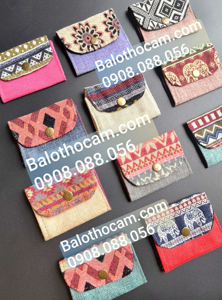 Ví Thổ Cẩm – Món Quà Văn Hóa Mang Lại May Mắn Và Cá Tính Độc Đáo