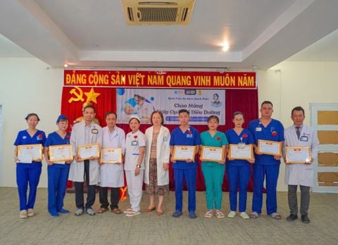 BVĐK HẠNH PHÚC AN GIANG TỔ CHỨC KHEN THƯỞNG CÁC CÁ NHÂN HOÀN THÀNH XUẤT SẮC NHIỆM VỤ NĂM 2025