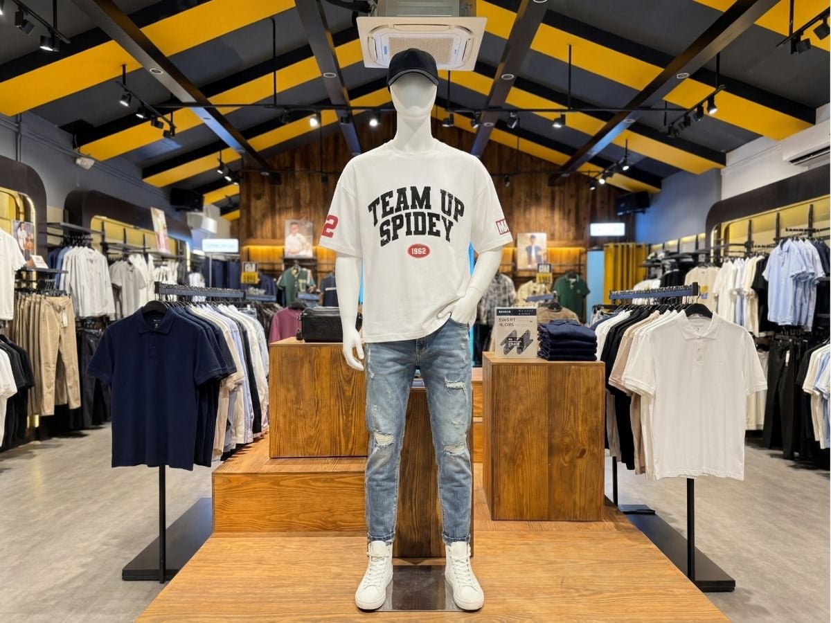 Cửa hàng bán áo thun nam hàng hiệu