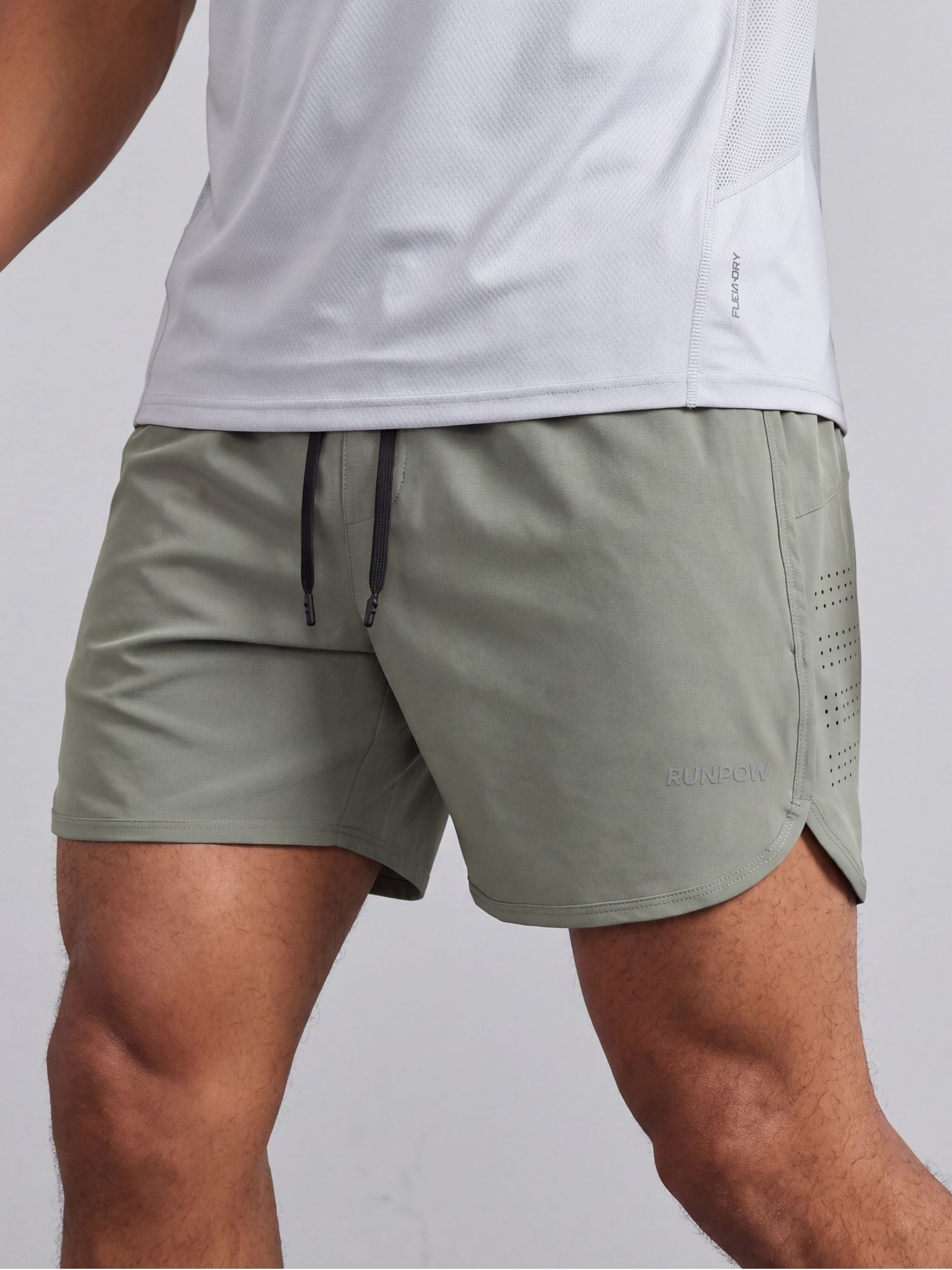 Quần Short Nam RUNPOW Active Core