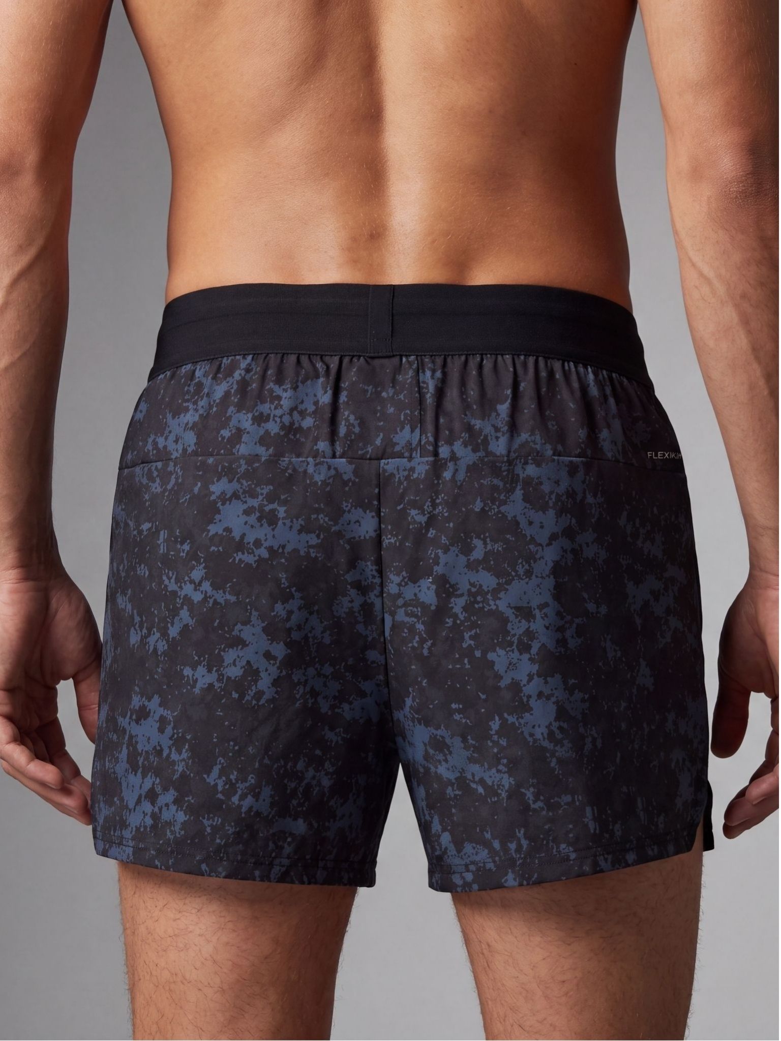 Quần Short Nam RUNPOW In Camo