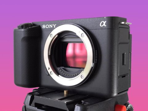 Sony ZV1 cũ – Chiếc máy ảnh nhỏ gọn hoàn hảo cho Vlogger & Creator