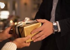 Tại sao đồng hồ chính hãng luôn là “món quà vàng” dịp cuối năm dành cho người quan trọng?