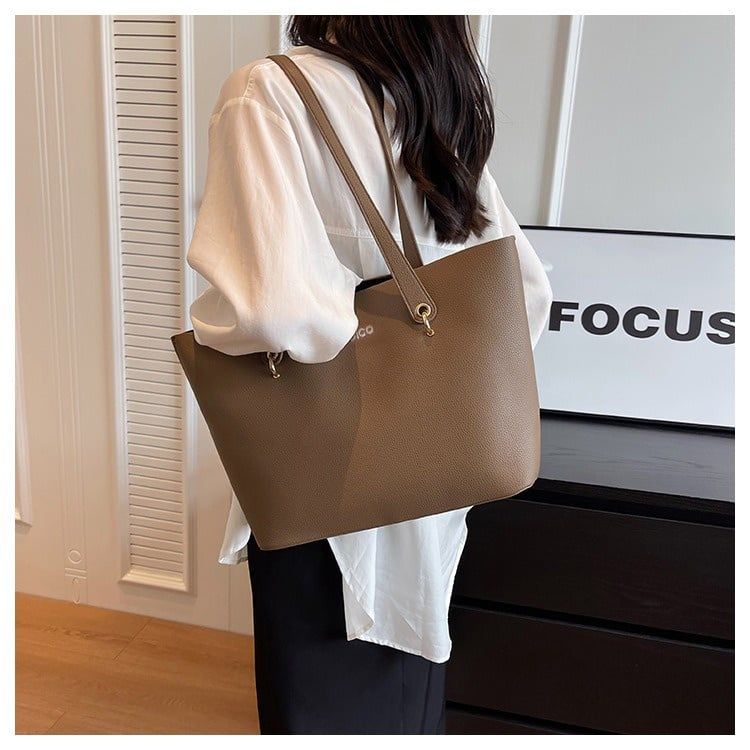 Top 5 món quà 20/11 ý nghĩa nhất dành tặng thầy cô năm 2025