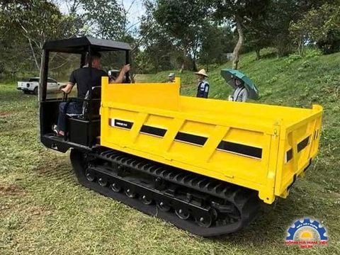 Giới thiệu xe rùa bánh xích 4 tấn bản đặc biệt cực khỏe