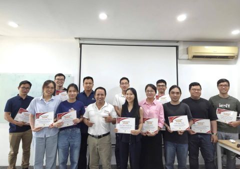 Khóa học PMPPRO61 bế giảng thành công