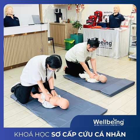Sợ làm gãy xương sườn nên ép tim nhẹ đi - ĐÚNG hay SAI?
