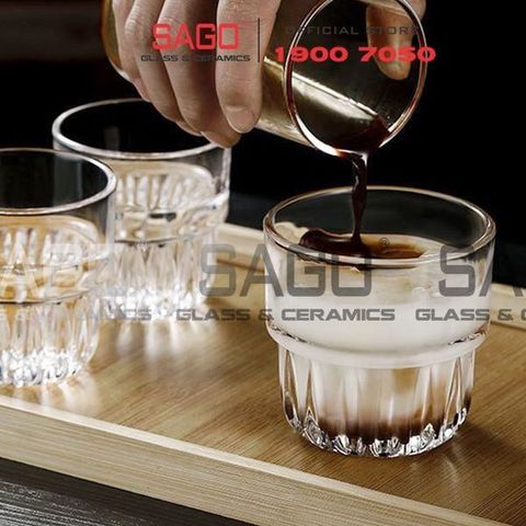 Những bộ ly thủy tinh cao cấp dành cho phòng khách sang trọng