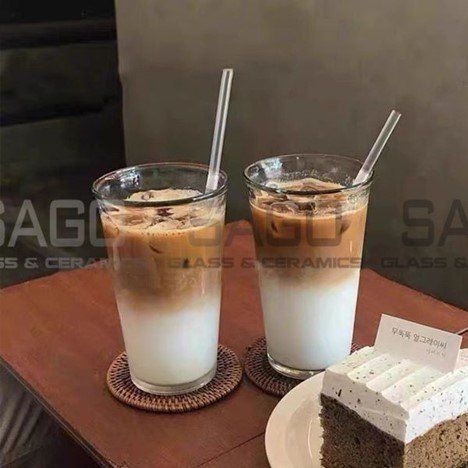 Ly thủy tinh và năng lượng phong thủy trong đời sống hiện đại