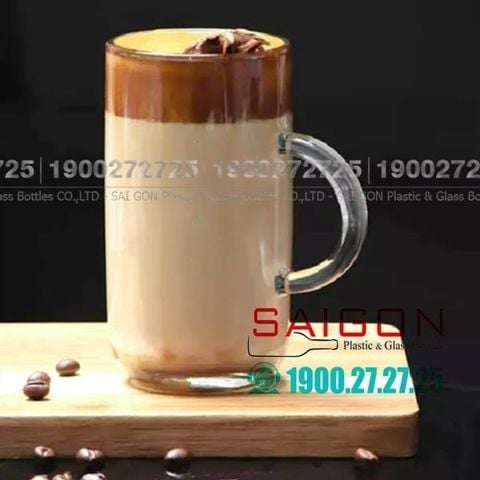 Những mẫu ly thủy tinh đựng trà sữa dung tích lớn thu hút giới trẻ