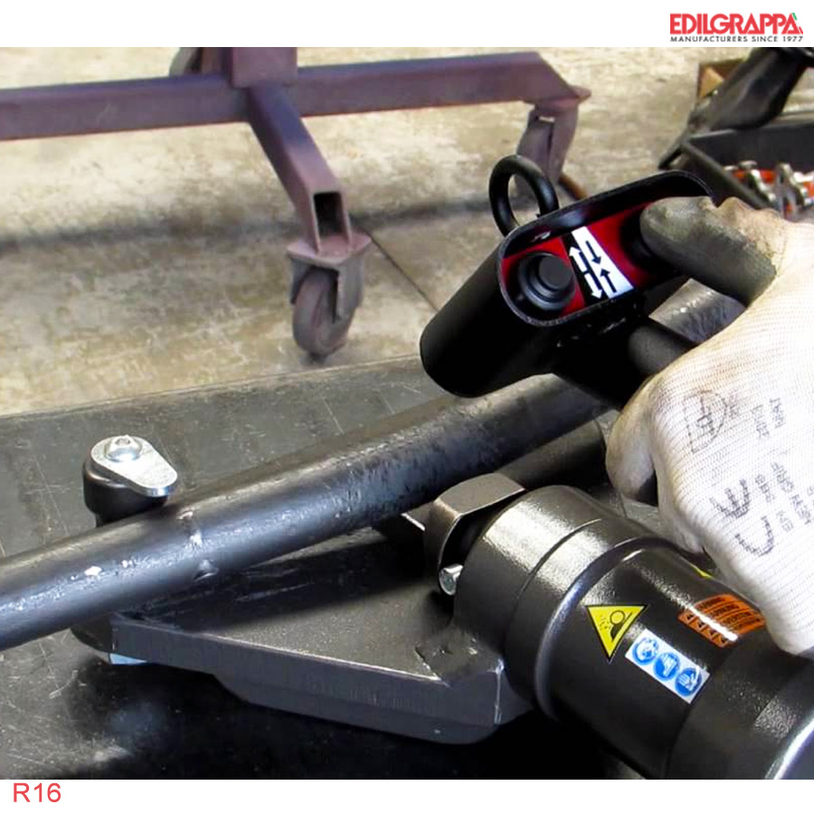 Máy uốn nắn cốt thép thủy lực phi 20 - 63 kN Edilgrappa R16