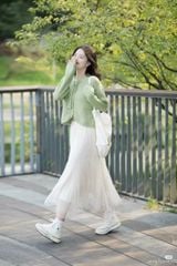 TOP 25+ cách phối đồ với giày thể thao trắng nữ dễ mặc, không bao giờ lỗi mốt