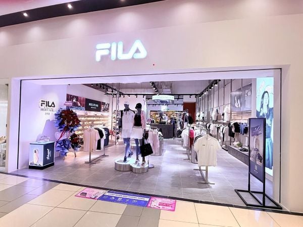 Top 15 shop quần áo nữ Nha Trang đẹp, dễ ghé và đáng tham khảo