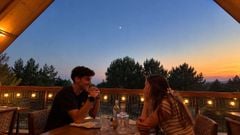 First date mặc gì? Gợi ý outfit cho nam và nữ theo từng điểm hẹn