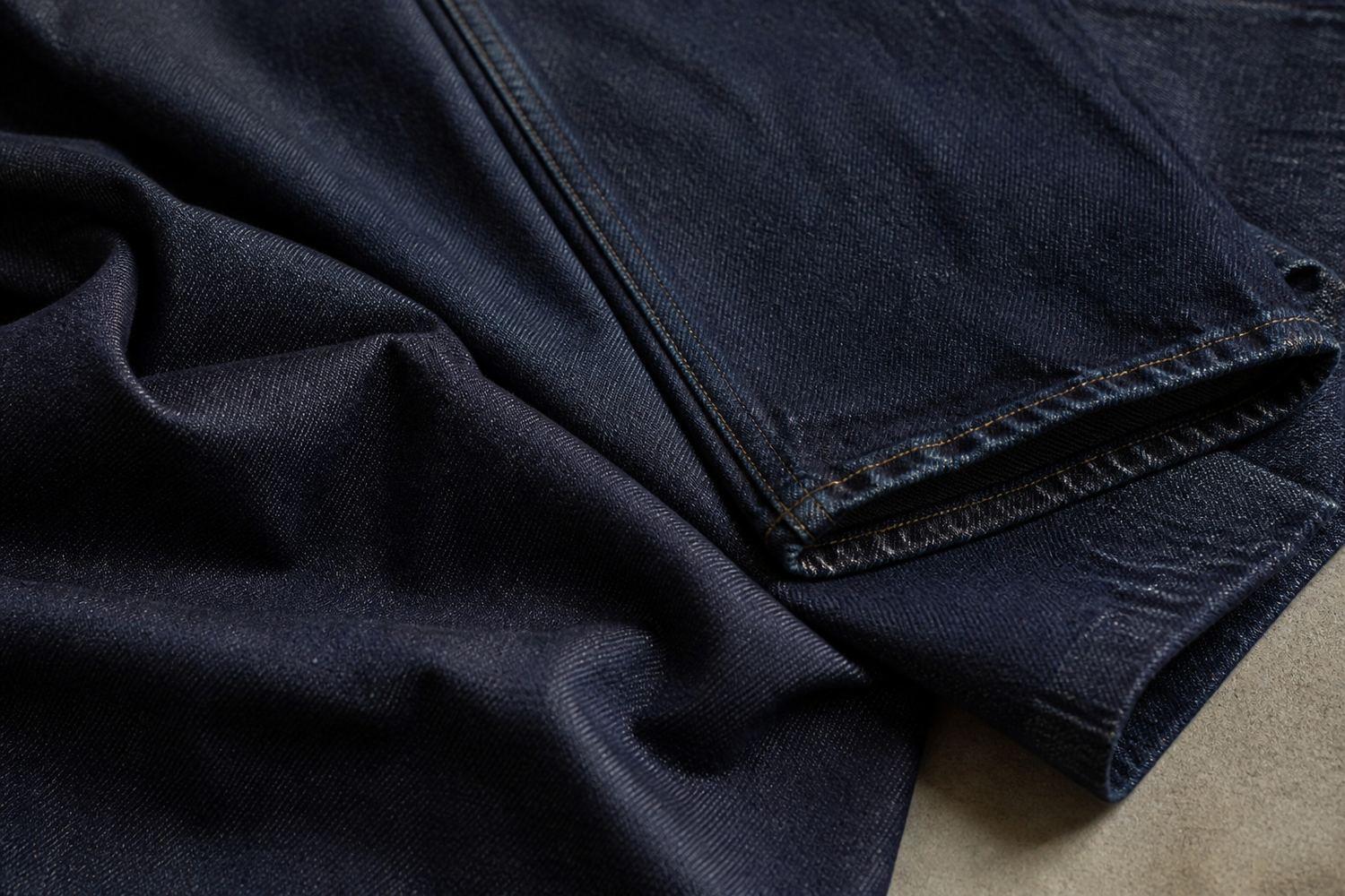 Raw denim là gì? Cách nhận biết, chọn và bảo quản denim sống